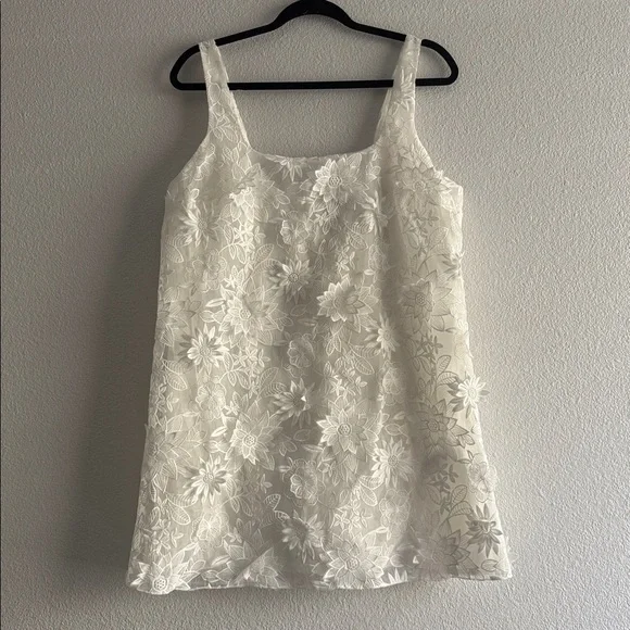 White Floral embroidered mini dress ZW collection organza raised flowers  size L